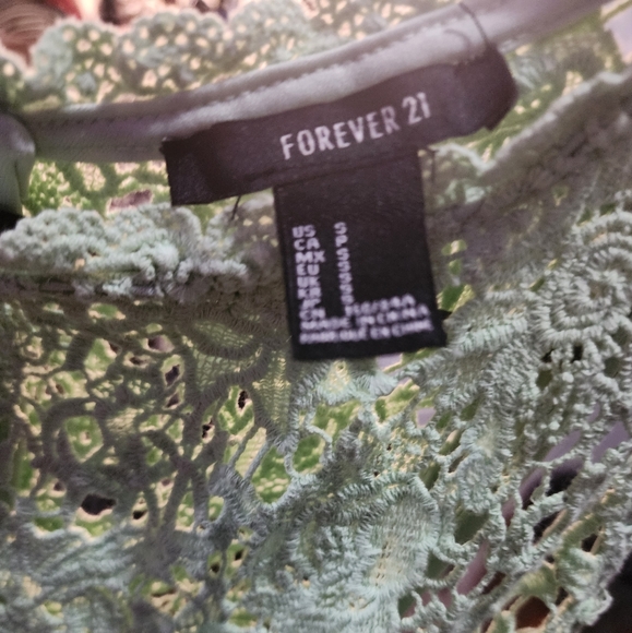 Mint green forever 21 lace dress - Picture 2 of 2